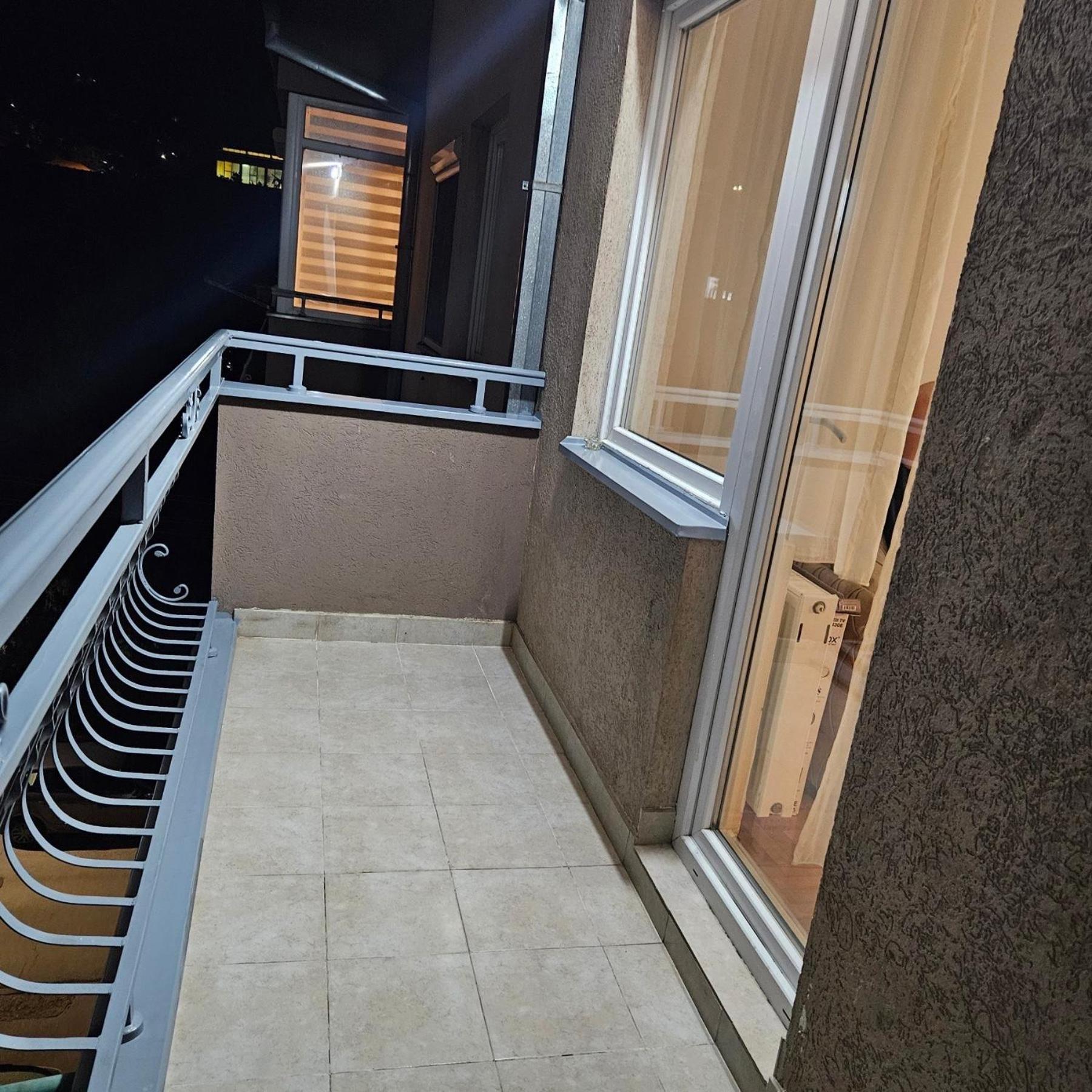 Only 4 Apartment